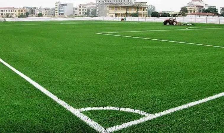 Luật Sân Bóng Đá Thi Đấu